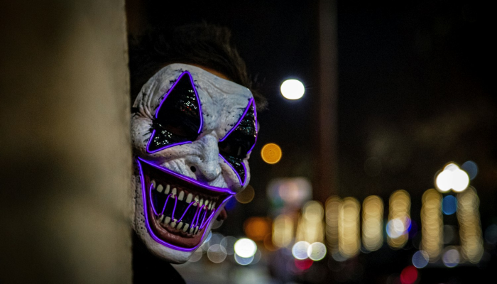 欧洲疫情最新电影：震撼心灵的视觉盛宴